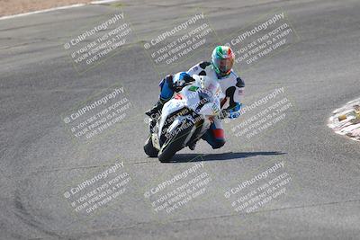 media/Oct-15-2022-TrackXperience (Sat) [[8f70b8b0be]]/Group 2/session 2 turn 3 and 4/